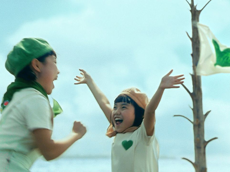 Green Da Ka Ra 人気cmの秘訣は準備して待つアクシデント 日経クロストレンド