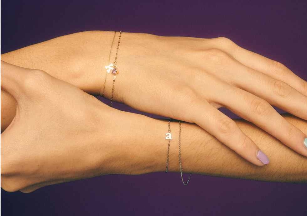 Z世代の恋愛事情にヒットの種 「外せないアクセサリー」は束縛にあらず