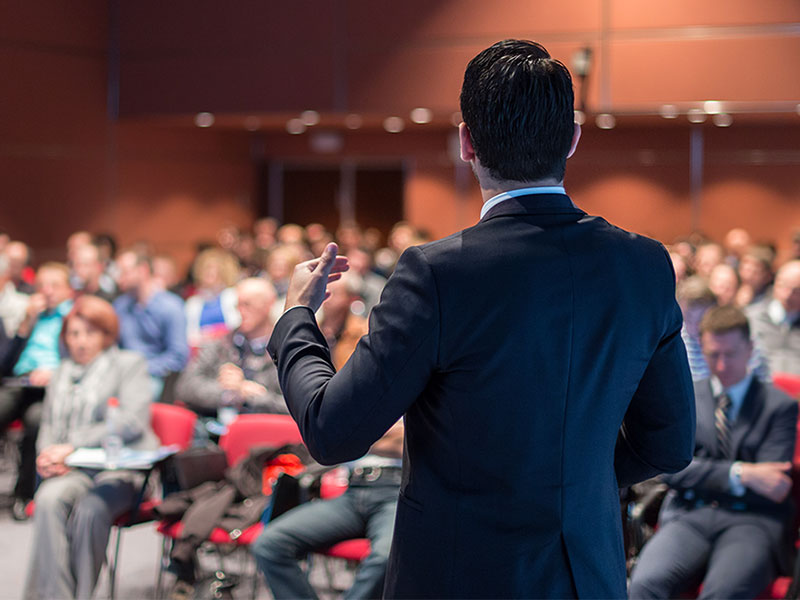 前刀禎明が語るプレゼン術　流行りを追ってもうまくはならない