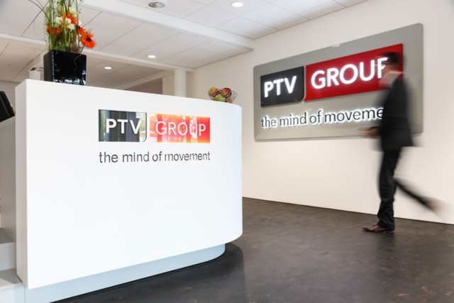 ドイツのカールスルーエ市に本拠を構えるPTVは、交通・物流関連の大手企業