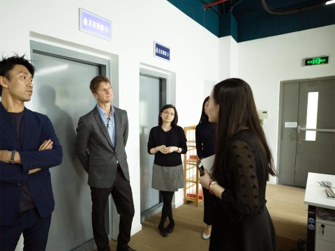 某グローバル教育会社のプロジェクトではニューヨーク本社のメンバーをリーダーに、香港支社や中国支社のメンバーなども参画