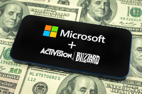 米ゲーム大手アクティビジョン・ブリザードに買収を発表した米マイクロソフト。実現すればメタバースをにらんだ同社の立場を、さらに強めることになりそうだ（写真はイメージ、Shutterstock）