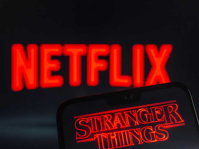 広告界が米ネットフリックスに最後通牒か、「大胆になれ」