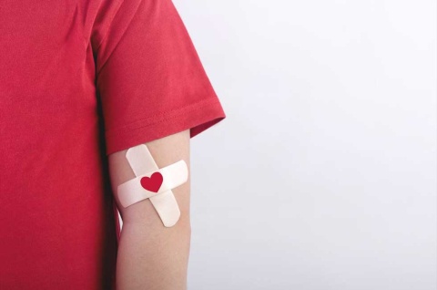 献血の歴史から「データ利他主義」を理解する（写真／Shutterstock）