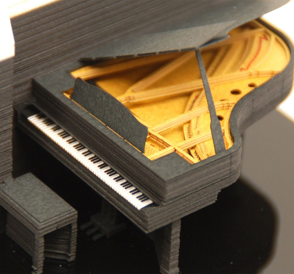 グランドピアノが現れる「Piano」。内部も精巧に作っており、実際に弾けそうなイメージがする