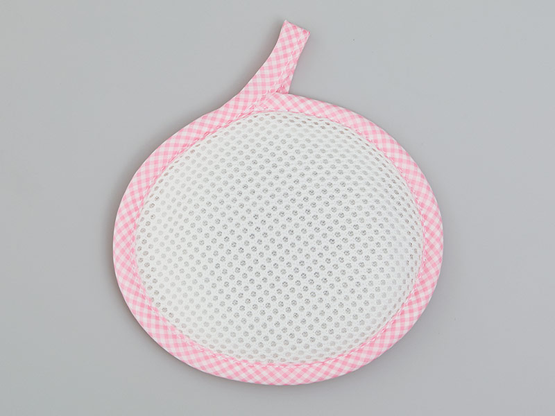 月30万個販売、洗剤使わず汚れを落とす洗濯グッズが大ヒット