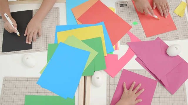 子供が安全に使えるカッターが好調 1年以上の試行錯誤が実る 日経クロストレンド 子供が安全に使えるカッターが好調 1年以上の試行錯誤が実る 日経クロストレンド