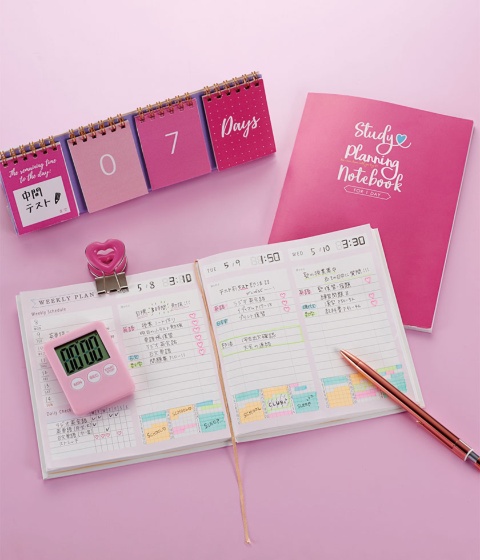 計画の6倍売れた 女性に人気の文具スタディープランナーとは 日経クロストレンド 計画の6倍売れた 女性に人気の文具スタディープランナーとは 日経クロストレンド