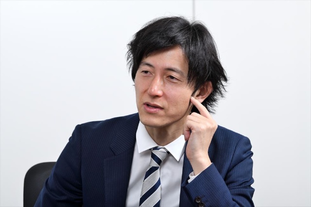 衝撃作 さよならテレビ に仕組まれた鉄板の 構成 テクニック 日経クロストレンド 衝撃作 さよならテレビ に仕組まれた鉄板の 構成 テクニック 日経クロストレンド