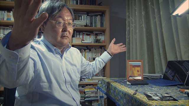 インタビューに答える今村核弁護士 ブレ 日経クロストレンド