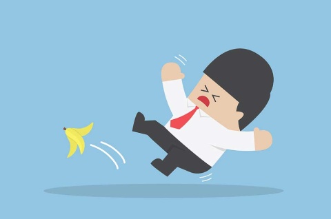 バナナの皮ですってんころりん。それでこそ君は立派な広報パーソンだ ※画像はイメージ(画像提供:Jiw Ingka/Shutterstock.com)