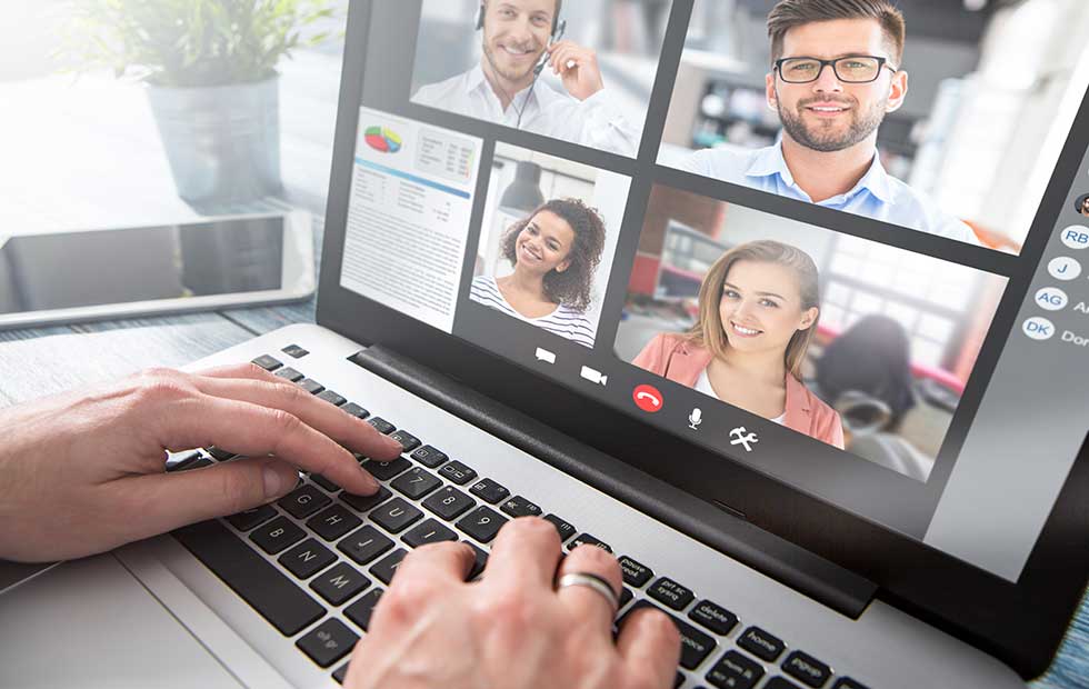 在宅勤務が続くと同僚の顔が恋しくなります ※画像はイメージ（画像提供：REDPIXEL.PL／Shutterstock.com）