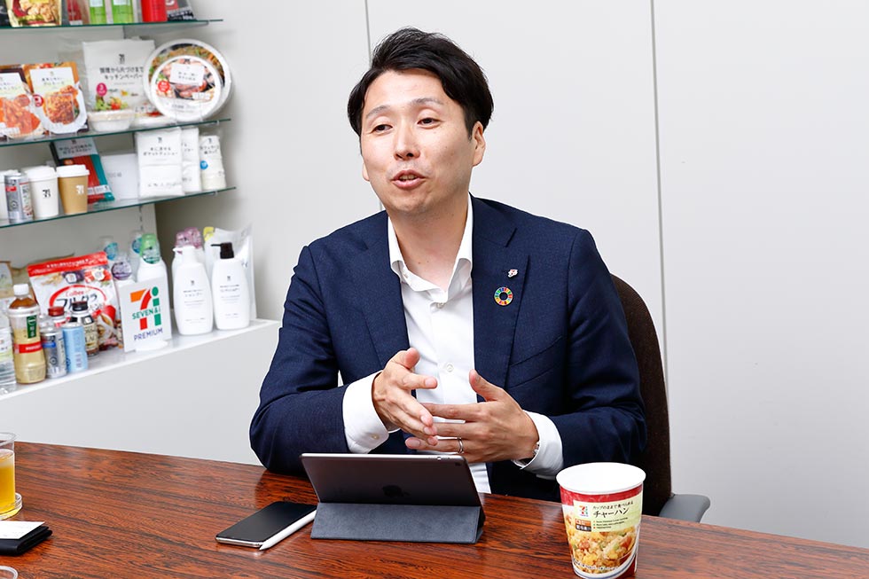 セブン 冷凍カップチャーハン 着想の原点 データの裏に宝あり 日経クロストレンド