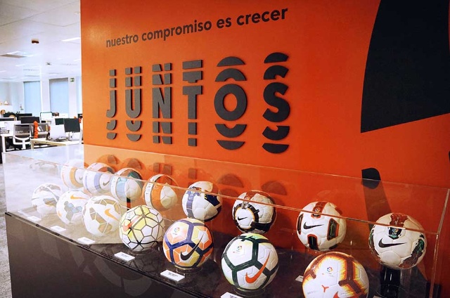 スペインサッカー ラ リーガ 2番狙い の世界マーケ戦略 日経クロストレンド スペインサッカー ラ リーガ 2番狙い の世界マーケ戦略 日経クロストレンド