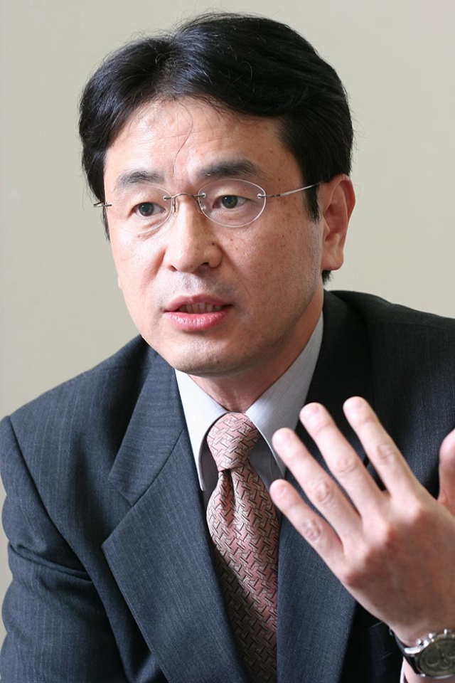 日本コカも注目 花王で スモールマス をつくった男を直撃 日経クロストレンド 日本コカも注目 花王で スモールマス をつくった男を直撃 日経クロストレンド