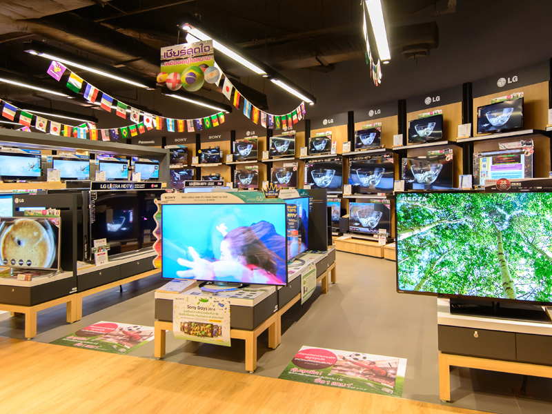 売れる4Kテレビ　消費増税前の「駆け込み需要」、専門家の視点