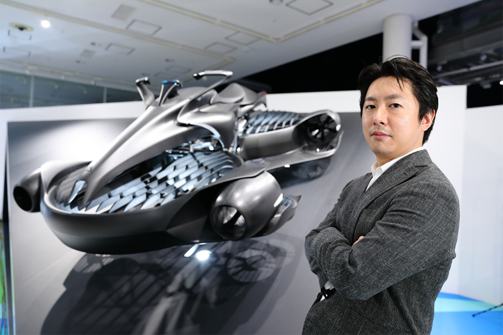 浮かぶバイク”を2020年に市販化 A.L.I.社長が抱く大志 | 日経クロス