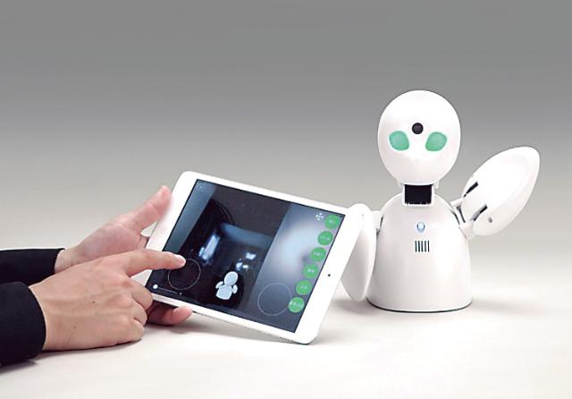 分身ロボットで人々を孤独から解放 オリィ開発者 吉藤ceo 日経クロストレンド