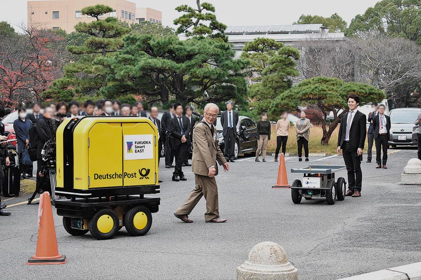 ●自動配送ロボット