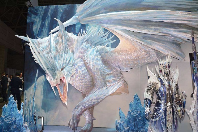 カプコンブースはモンスターハンターの大迫力模型が目印 Tgs19 日経クロストレンド カプコンブースはモンスターハンターの大迫力模型が目印 Tgs19 日経クロストレンド