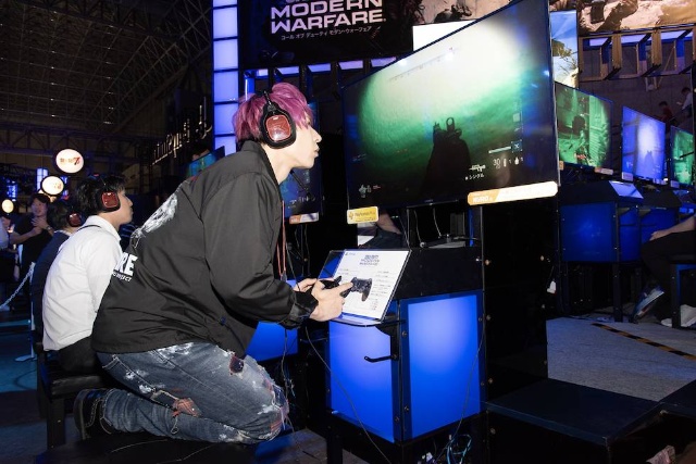 金爆 歌広場さん モヤモヤが吹っ切れてゲーム愛が深まる Tgs19 日経クロストレンド 金爆 歌広場さん モヤモヤが吹っ切れてゲーム愛が深まる Tgs19 日経クロストレンド