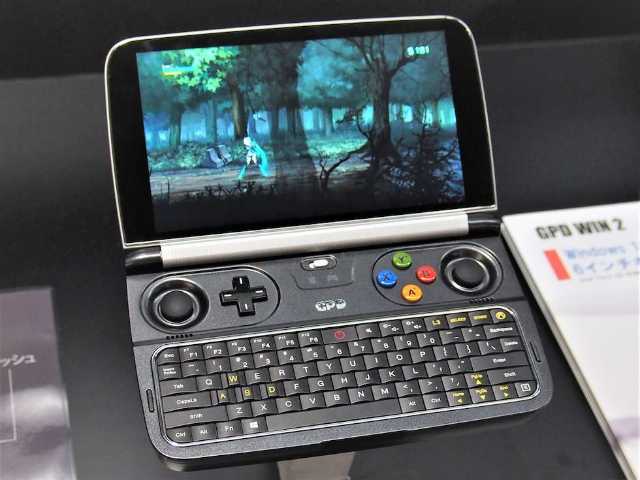 ポータプルゲーム機型の超小型pc Gpd 日経クロストレンド