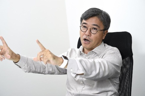 「日本でイノベーションが起こらないのは、企業の収益が悪化していることが大きな要因だ」と指摘。「余裕がない中で決められた予算を達成しようとすると、新しいことに挑戦する余裕がない」という