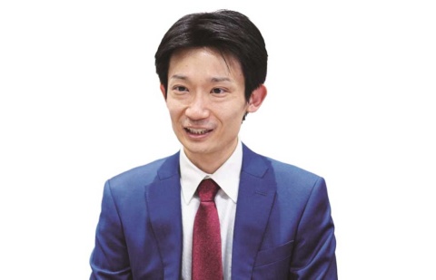 「真の問題は何なのか、人は何を求めているのか。 哲学の手法で本質を探り出す」と話す吉田幸司クロス・フィロソフィーズ社長(写真/名児耶 洋)