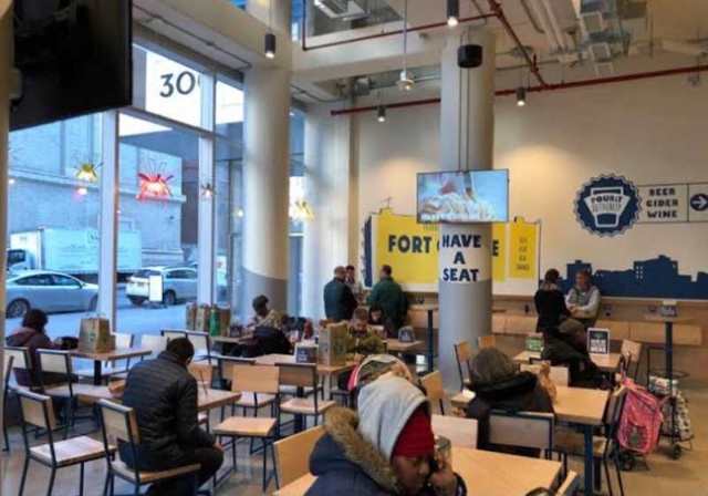 セブン イレブンで新幹線チケット購入 一歩先行く台湾コンビニ 日経クロストレンド セブン イレブンで新幹線チケット購入 一歩先行く台湾コンビニ 日経クロストレンド