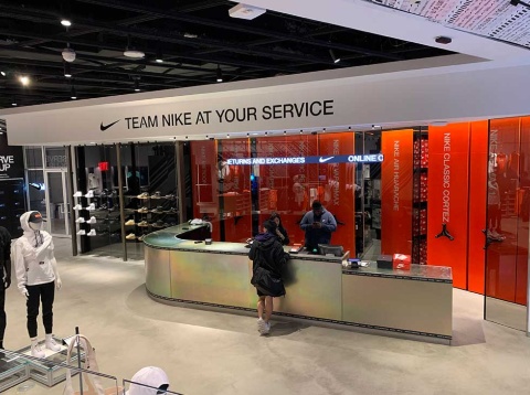 ニューヨーク5番街に位置する「Nike House Of Innovation 000」