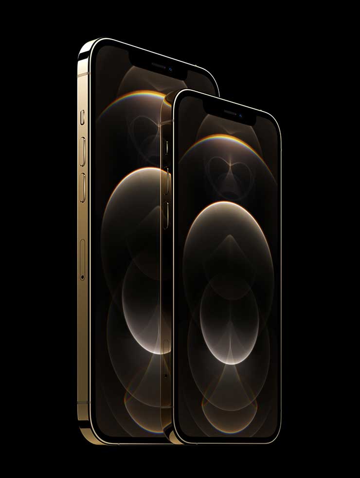 6.7インチのiPhone 12 Pro Maxと6.1インチのiPhone 12 Pro