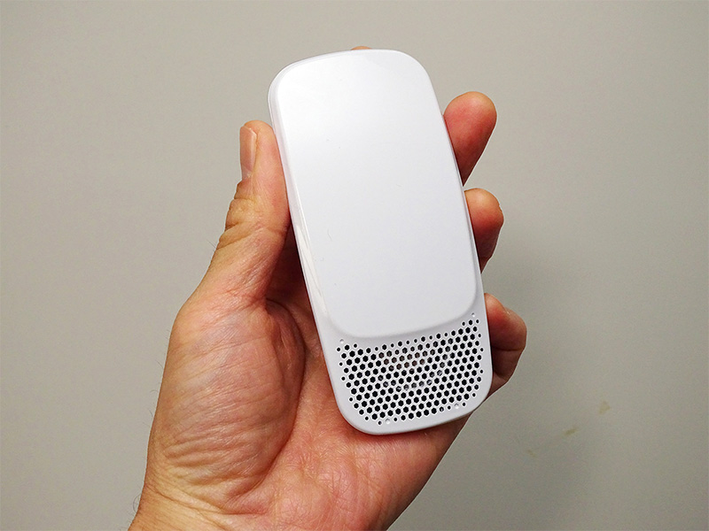 ソニーの「着るクーラー」が進化　専用下着がなくても装着可能に