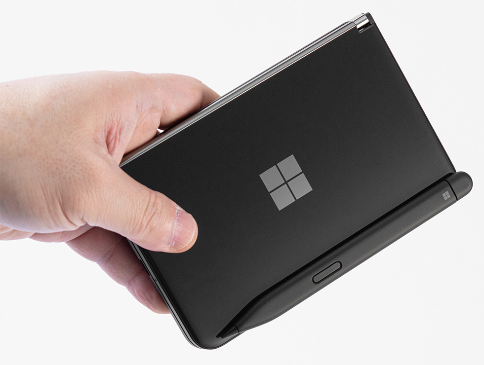 マイクロソフトのスマホ「Surface Duo 2」 2画面の威力を検証 マイクロソフトのスマホ「Surface Duo 2」 2画面の威力を検証