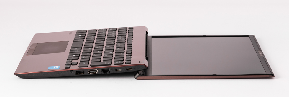 VAIOのノートPC「VAIO Pro PG」 KDDIのConnectINで魅力倍増するか