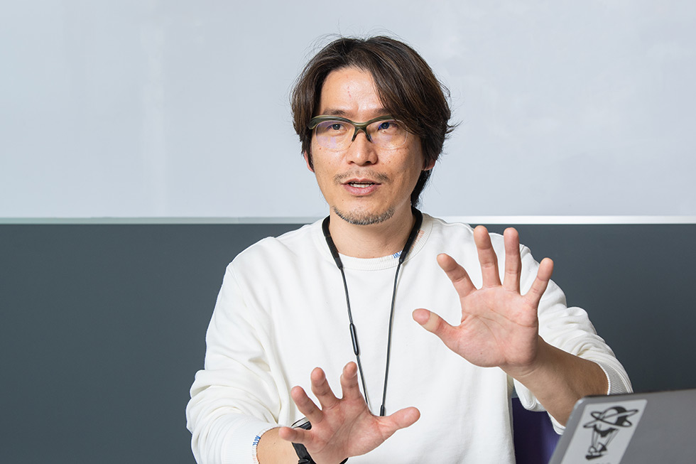 「人が動くことでリアル店舗における消費を呼び、商流を生む仕組みを作り上げることができた」と話す村井氏