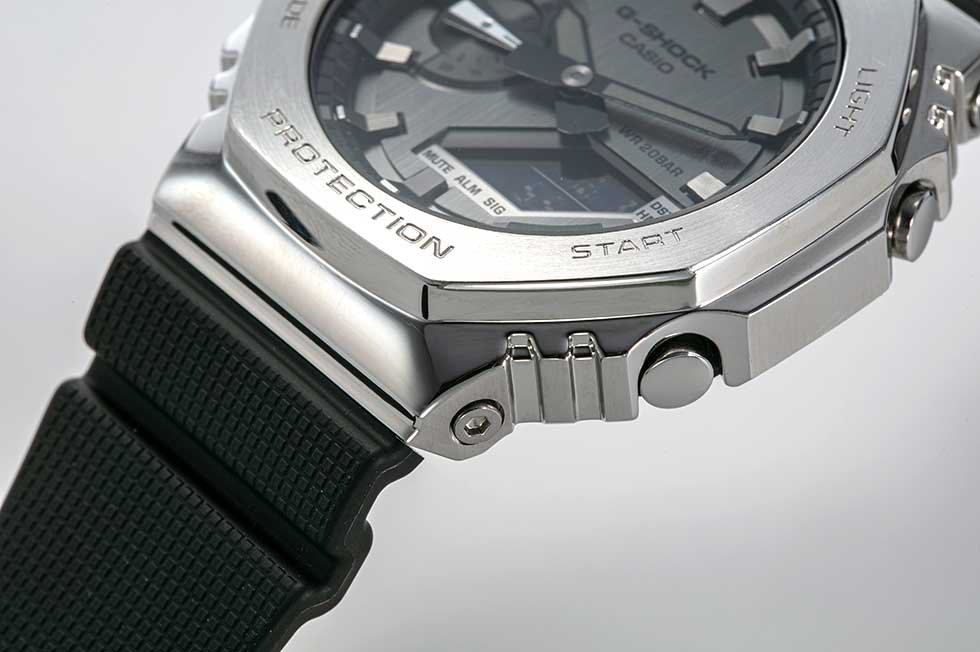 八角形の高級G-SHOCK「GM-2100」が一時品薄 そのデザインの妙