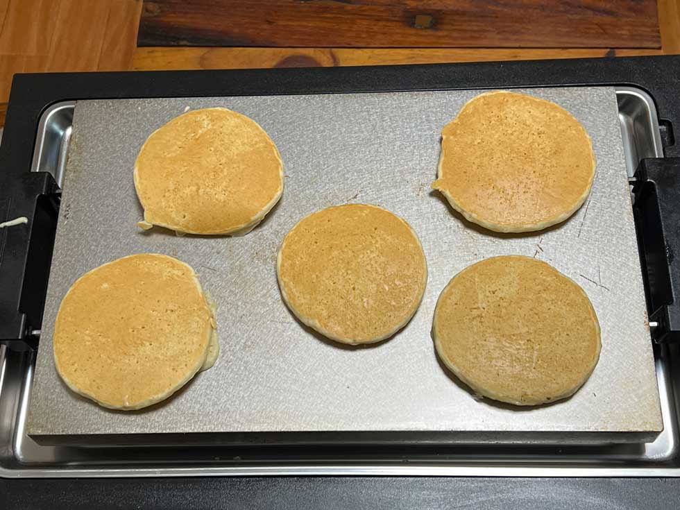 4万円｢バルミューダ｣のホットプレートは買いか スリムで人気の