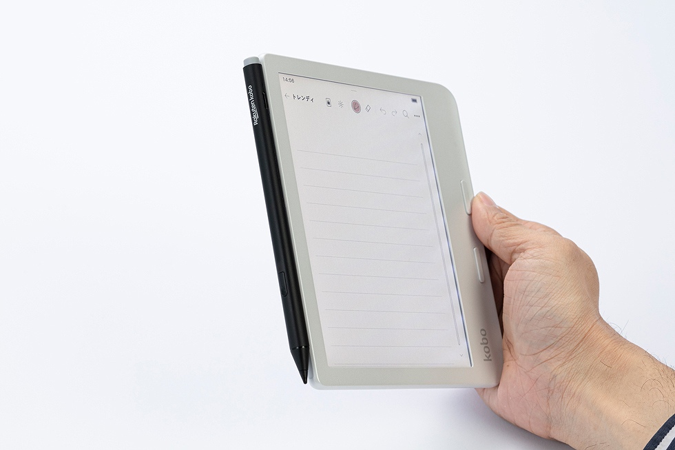 カラー電子ペーパー「Kobo Libra Colour」の書籍はiPadより上