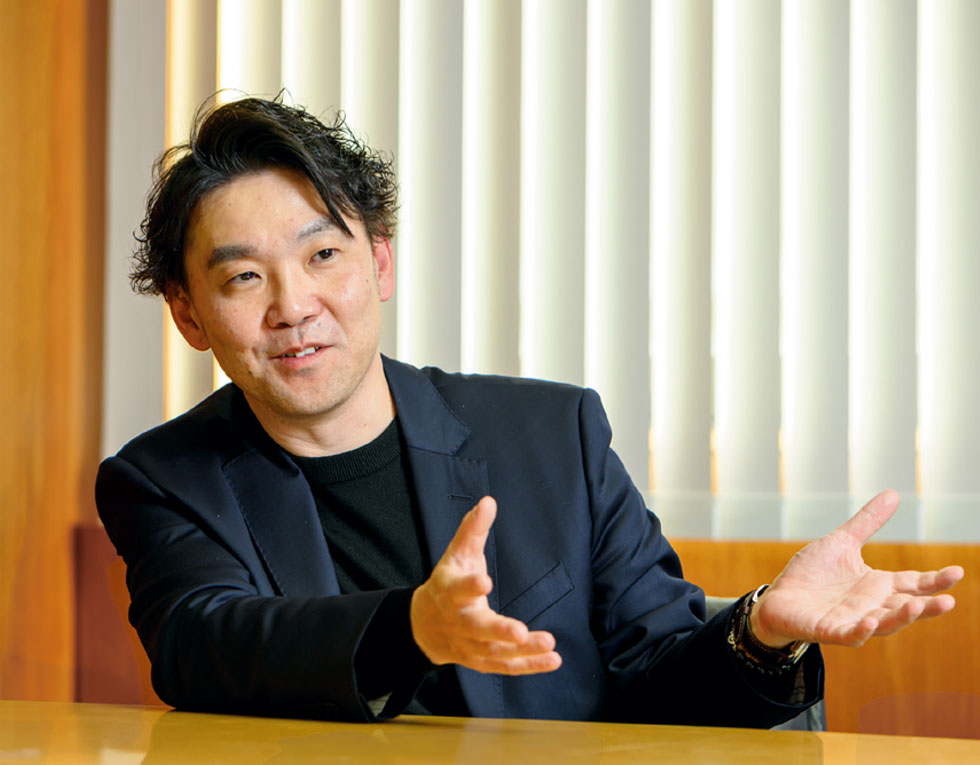 ぐいのみ ノーベル製菓、“グミ愛”の取締役 唯一無二の存在感を生み出す商品開発