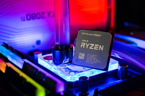 パソコンのCPU市場で急成長している米AMDの「Ryzen(ライゼン)」(写真/Shutterstock)