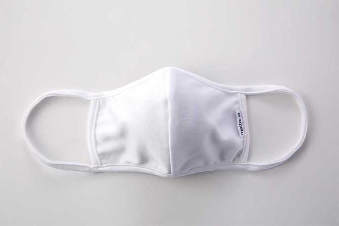 表地 裏地共に抗菌加工したジャージー素材 日経クロストレンド 表地 裏地共に抗菌加工したジャージー素材 日経クロストレンド