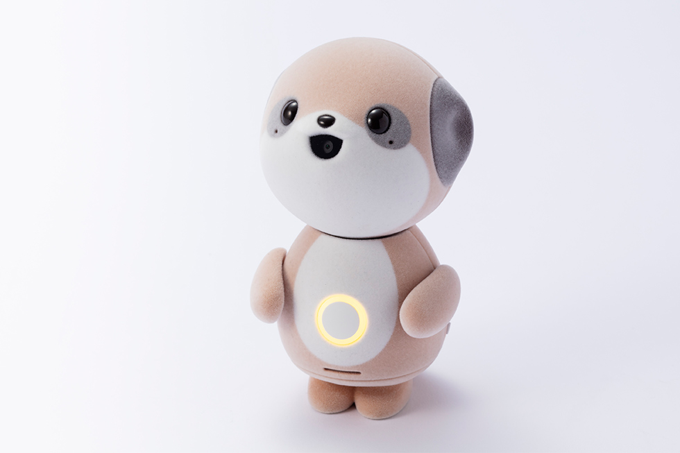 SHARPのポケともの動物型キャラクター 約40日間試して分かった 「ポケとも」のマシンガントークとの付き合い