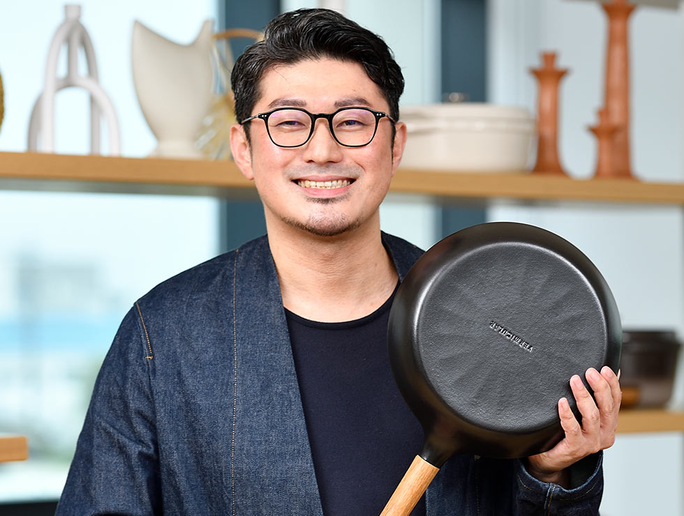 1万円超フライパンが4カ月待ち 消耗品を一生の道具に変えた 日経クロストレンド