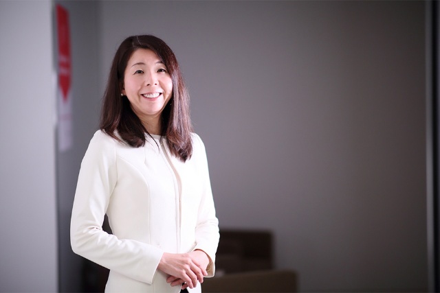 人材を健全な環境下で幸せに働かせるプロ経営者への道をまい進 日経クロストレンド 人材を健全な環境下で幸せに働かせるプロ経営者への道をまい進 日経クロストレンド