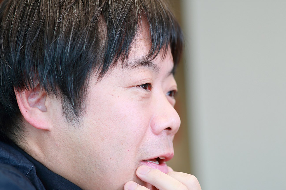 平井孝昌氏