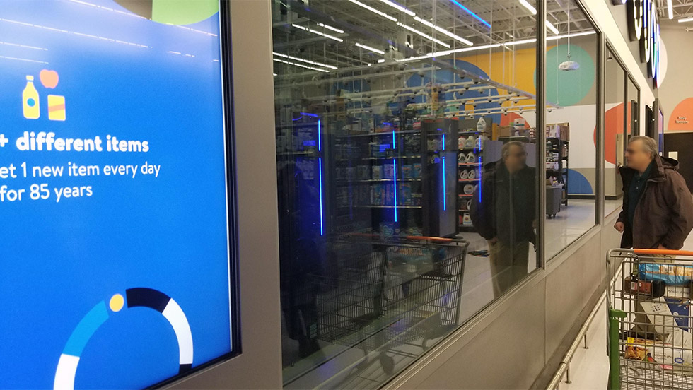 米ニューヨークにある実験店舗。店舗のデータセンター内に店内映像を処理するサーバーが稼働している（撮影／シリコンバレー支局）