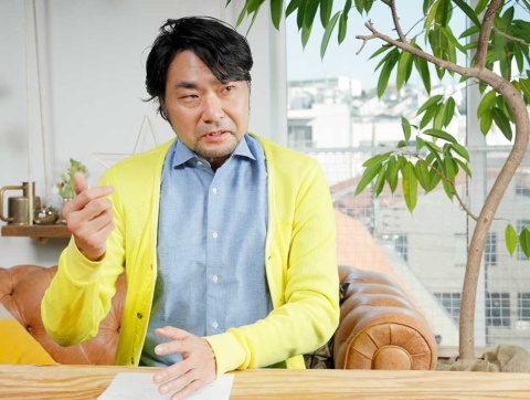 エムテド代表取締役の田子學氏。アートディレクター、デザイナーとして、イノベーションの実現を目指す企業へのデザインマネジメント導入を進めている