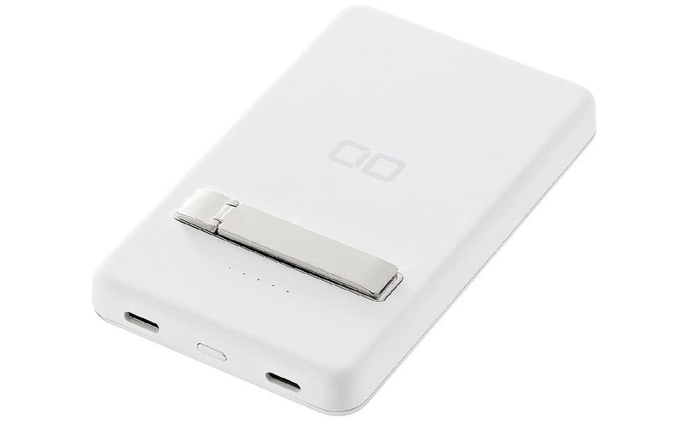 iPhone 12にぴったりくっつく「MagSafe」充電に対応