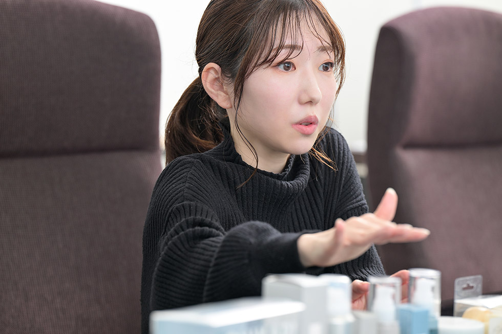 長寿乃里、コスメに詰め替え式採用 環境への配慮を顧客も支持：日経