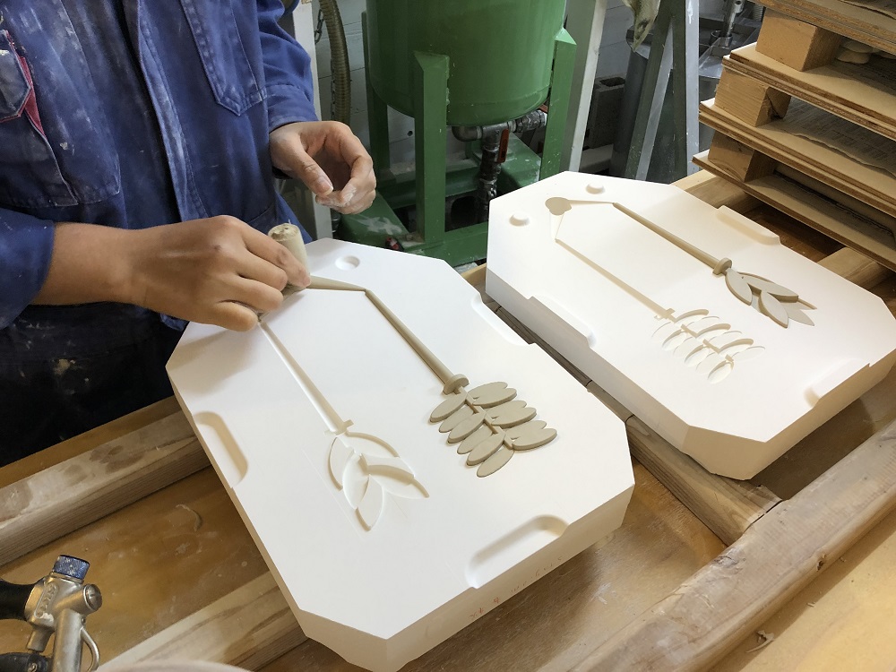 伝統工芸士 吉田博 訪問着 第24回片岡区ふれあい文化展を開催/ようこそ吉田町へ